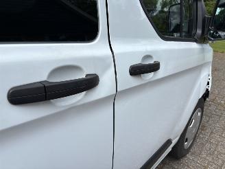 Ford Transit Custom 320 96kw 9 persoons picture 9