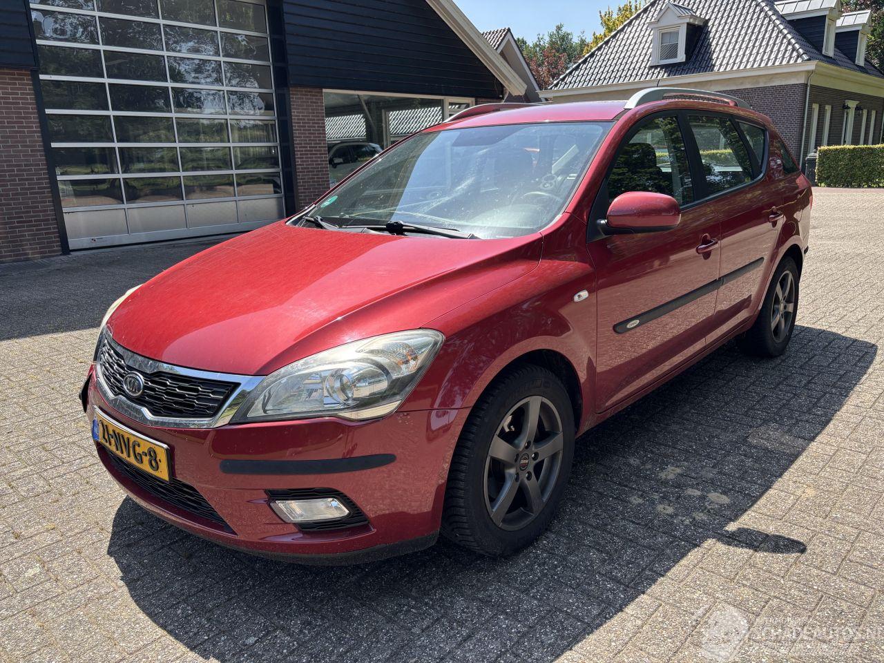 Kia Ceed 1.6 crdi Sporty Wagon X-ecutive