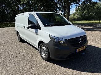 skadebil bedrijf Mercedes Vito 116 cdi Lang 2021/5