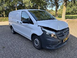 Mercedes Vito 114 cdi Lang 2x schuifdeur picture 4