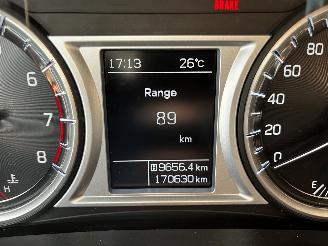 Suzuki Vitara 1.6i NAVI / CAMERA / CRUISE / TREKHAAK picture 16