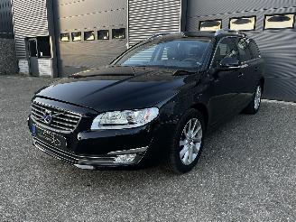 Coche accidentado Volvo V-70 2.0 T4 AUTOMAAT / LEER / NAVI SCHUIFDAK / 85000KM 2016/6