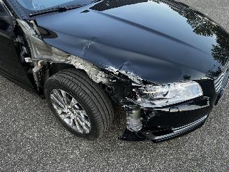 Volvo V-70 2.0 T4 AUTOMAAT / LEER / NAVI SCHUIFDAK / 85000KM picture 5
