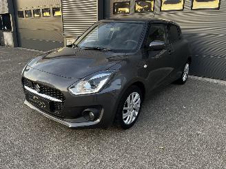 Coche accidentado Suzuki Swift 1.2i AUTOMAAT / SMART-HYBRID / CRUISE 2021/4