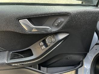 Ford Fiesta 1.0 EcoBoost  ACTIVE / B&O / CRUISE / PDC / 125PK picture 20