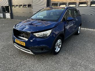 damaged passenger cars Opel Crossland X 1.2Turbo NAVI / CRUISE / CLIMA 2019/6
