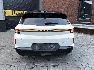 Opel Grandland 1.2 Turbo Hybrid / AUTOMAAT / NAVI / 360CAM / NIEUWSTE MODEL picture 18