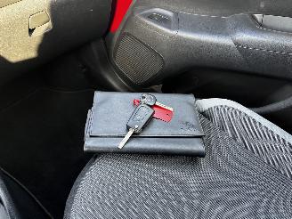 Toyota Aygo 1.0 VVTi CAMERA / CRUISE / AIRCO picture 16