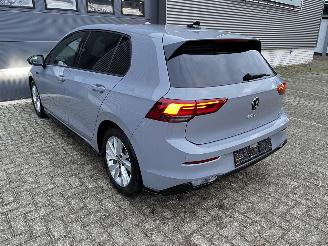 Volkswagen Golf 1.5 eTSI R-LINE AUTOMAAT / NAVI / CRUISE ENZ ENZ picture 19