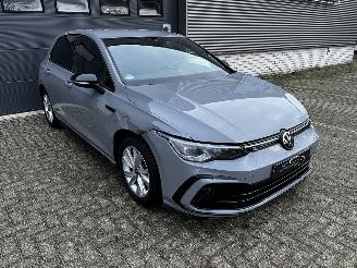 Volkswagen Golf 1.5 eTSI R-LINE AUTOMAAT / NAVI / CRUISE ENZ ENZ picture 3