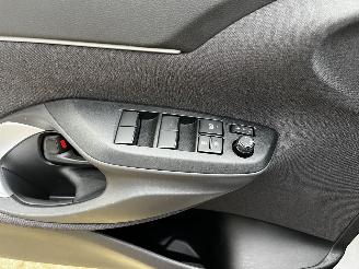 Toyota Yaris Cross 1.5 Hybrid AUTOMAAT / CAMERA / APPLE CARPLAY picture 20