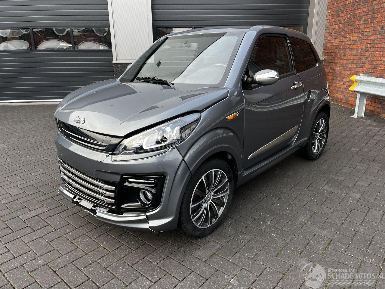 Ligier JS 50 SPORT / LEER / CAMERA