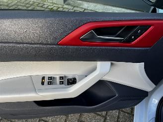 Volkswagen Polo 1.0 TSI BEATS CLIMA / NAVI / CRUISE / CAMERA picture 20