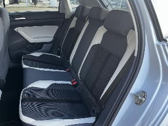 Volkswagen Polo 1.0 TSI BEATS CLIMA / NAVI / CRUISE / CAMERA picture 10