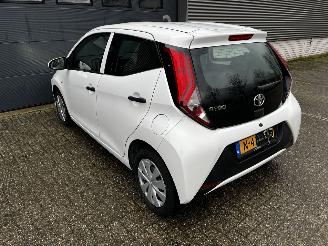 Toyota Aygo 1.0 VVT-i AIRCO / CRUISE picture 22