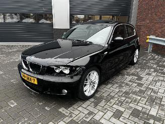 Schadeauto BMW 1-serie 118D M-pakket / CRUISE / CLIMA / PDC 2009/4