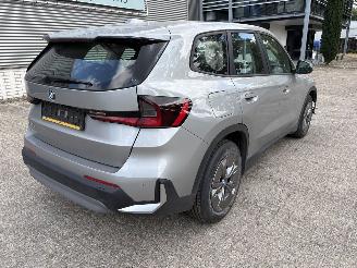 skadebil auto BMW iX1 eDrive20 67 kWh 2024/3