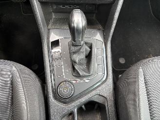 Volkswagen Tiguan 2.0 TSI 4X4 AUTOMAAT / NAVI / CRUISE / CAMERA picture 9