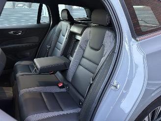 Volvo V-60 2.0 T6 Plug-in Hybrid AWD Plus Bright picture 15
