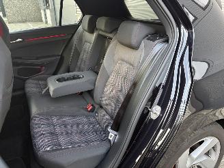 Volkswagen Golf GTI 2.0 TSI picture 9