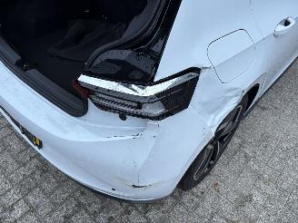 Volkswagen ID.3 PRO S  77kWh NAVI / CRUISE / PDC picture 8