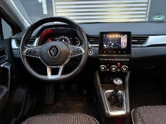 Renault Captur 1.0 TCe NAVI / CRUISE / PDC / BOSE picture 10