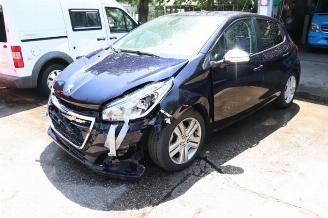 demontáž osobní automobily Peugeot 208 208 I (CA/CC/CK/CL), Hatchback, 2012 / 2019 1.2 Vti 12V PureTech 2019/11