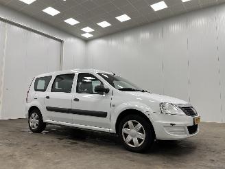 skadebil auto Dacia Logan MCV 1.6 MPI Ambiance Airco 2012/1