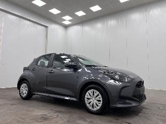 Coche accidentado Toyota Yaris 1.5 Hybrid Clima 2023/11