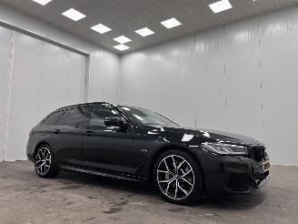 Unfallwagen BMW 5-serie Touring 530e Autom. Panoramadak Navi Clima 2024/4