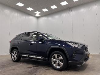 damaged passenger cars Toyota Rav-4 2.5 Hybrid Autom. 4WD Navi Clima 2019/5