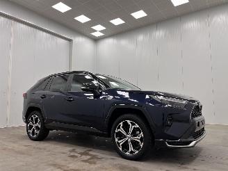 Vaurioauto  passenger cars Toyota Rav-4 2.5 Plug-in Hybrid. 4WD Limited Navi Clima 2023/7