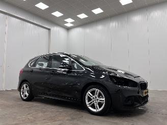 Damaged car BMW 2-serie 216d Autom. High Executive Navi Clima 2017/5