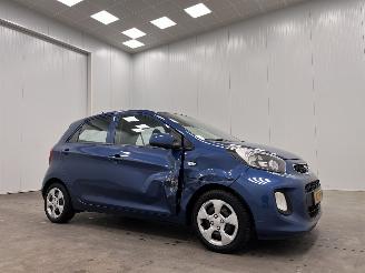 krockskadad bil auto Kia Picanto 1.0 CVVT ComfortLine 5-drs Airco 2016/1