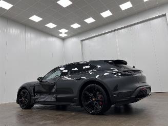 Porsche Taycan 4S Cross Tourismo picture 3