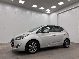 Schadeauto Hyundai Ix20 1.6i Autom. Panoramadak  Navi Clima 2017/11
