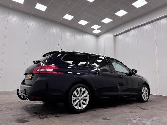 Peugeot 308 SW 1.2 PureTech Style Navi Clima picture 2