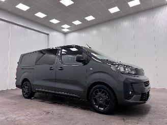 krockskadad bil bedrijf Opel Vivaro 2.0D Autom. 130kw DC L3 Navi Clima 2025/7