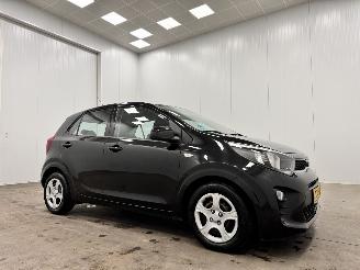 Schadeauto Kia Picanto 1.0 CVVT PlusLine Airco 2019/4