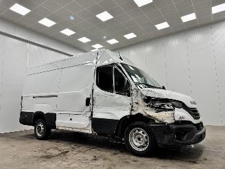 dañado vehículos comerciales Iveco Daily 35-180 Hi-Matic L2H2 Clima 2025/1
