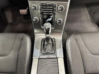 Volvo S-60 2.0 D4 Autom. Momentum Navi Clima picture 13