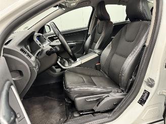Volvo S-60 2.0 D4 Autom. Momentum Navi Clima picture 8