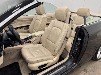 BMW 3-serie Cabrio 320i Exe Clima picture 9
