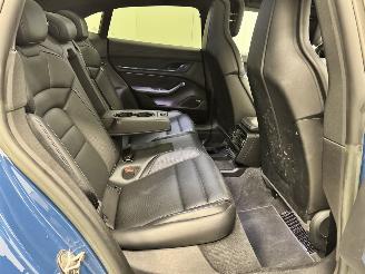 Porsche Taycan 4S Sport Tourismo Panoramadak picture 11