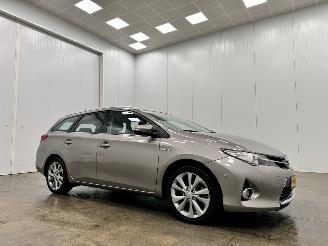Schadeauto Toyota Auris Touring Sports 1.8 Hybrid Navi Clima 2014/5