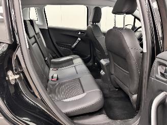Peugeot 2008 1.2 PureTech Allure Panoramadak Navi Clima picture 10