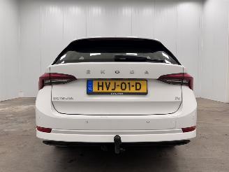 Skoda Octavia Combi 1.4 TSI PHEV Edition Navi Clima picture 6