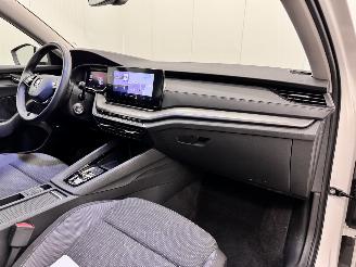 Skoda Octavia Combi 1.4 TSI PHEV Edition Navi Clima picture 12