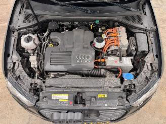 Audi A3 Sportback 1.4 E-Tron S-Line Navi Clima picture 15