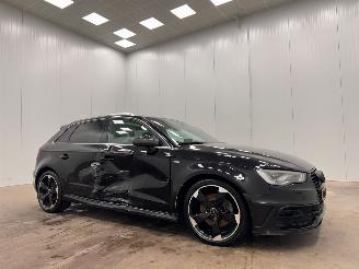 Unfallwagen Audi A3 Sportback 1.4 E-Tron S-Line Navi Clima 2015/10